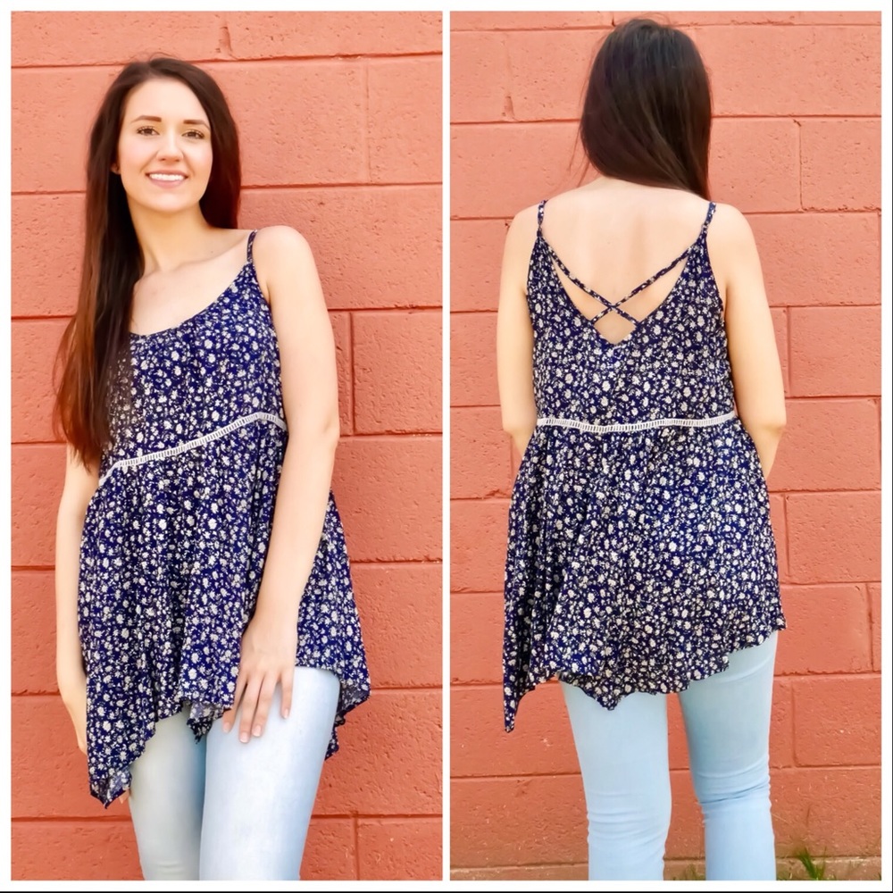 ❌❌ SOLD: Flowy Floral Blouse with Crossed Straps